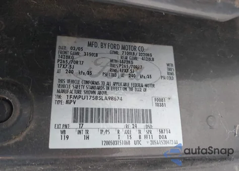 2005 Ford Expedition Eddie Bauer z USA, uszkodzony, nr VIN 1FMPU17585LA98674